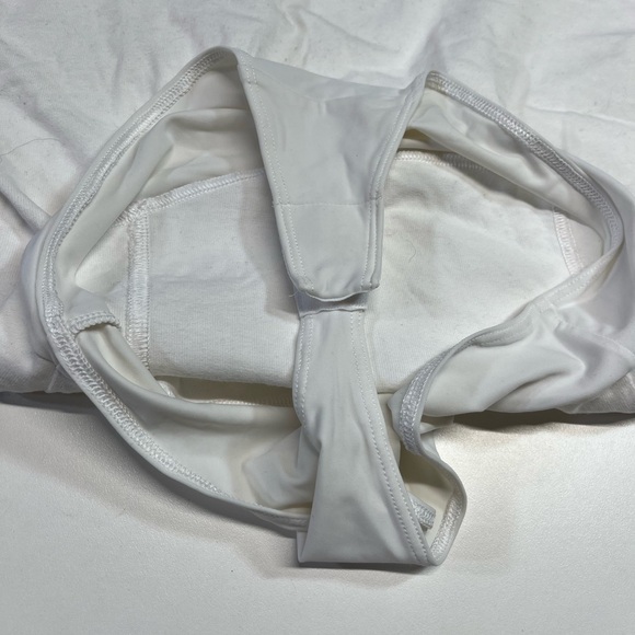 Lululemon Heavyweight Cotton T-Shirt Bodysuit White Top Open Back Women’s Small - Picture 8 of 12